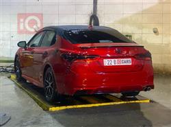 تۆیۆتا کامری